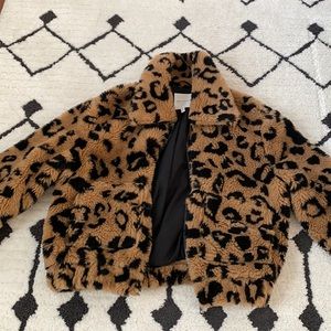 Aves Les Filles leopard faux fur coat